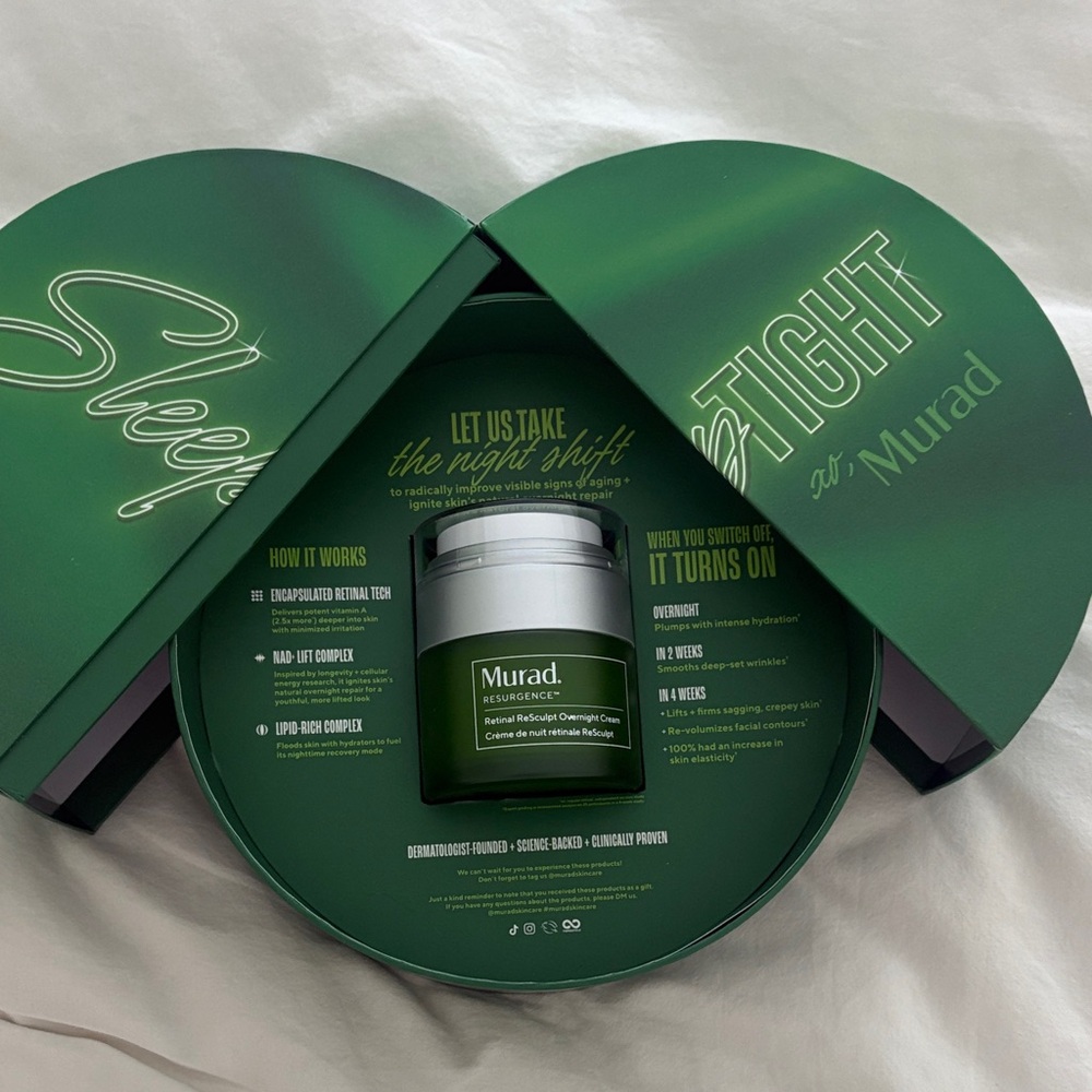 Murad Resurgence Retinol Resculpt Overnight Cream - brand new